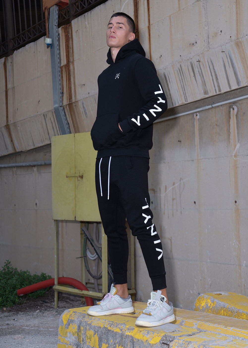 Vinyl φουτερ μαυρο με τυπωμα cotton regular fit ανδρικο