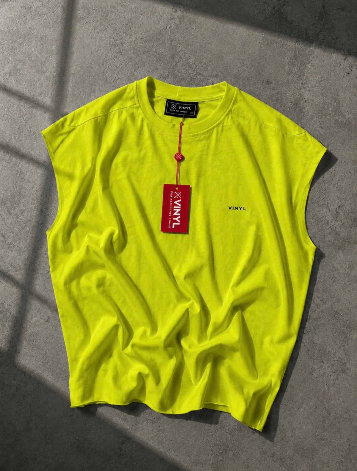 Vinyl sleeveless tee lime - oversized