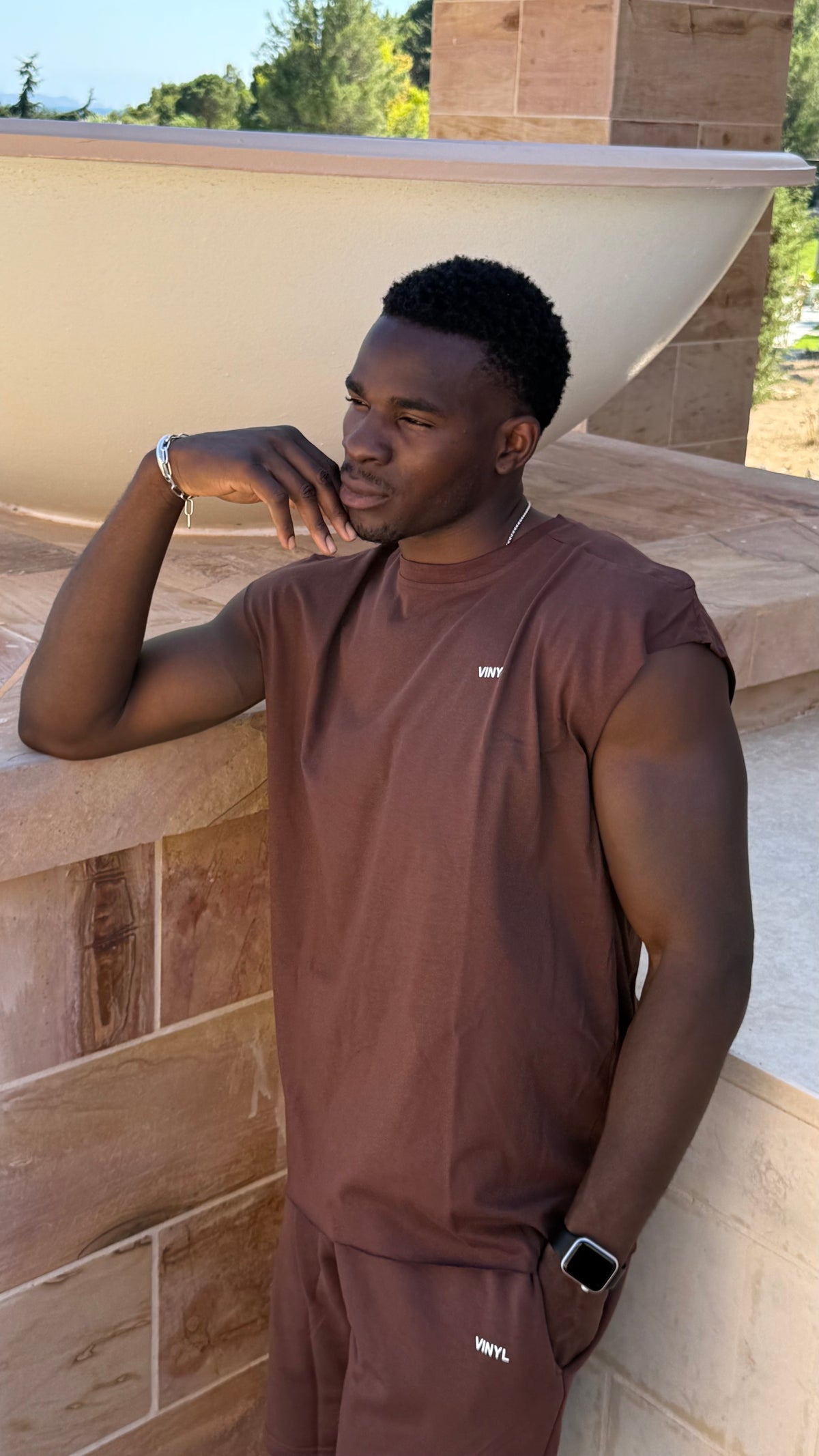 Vinyl sleeveless tee brown - oversized