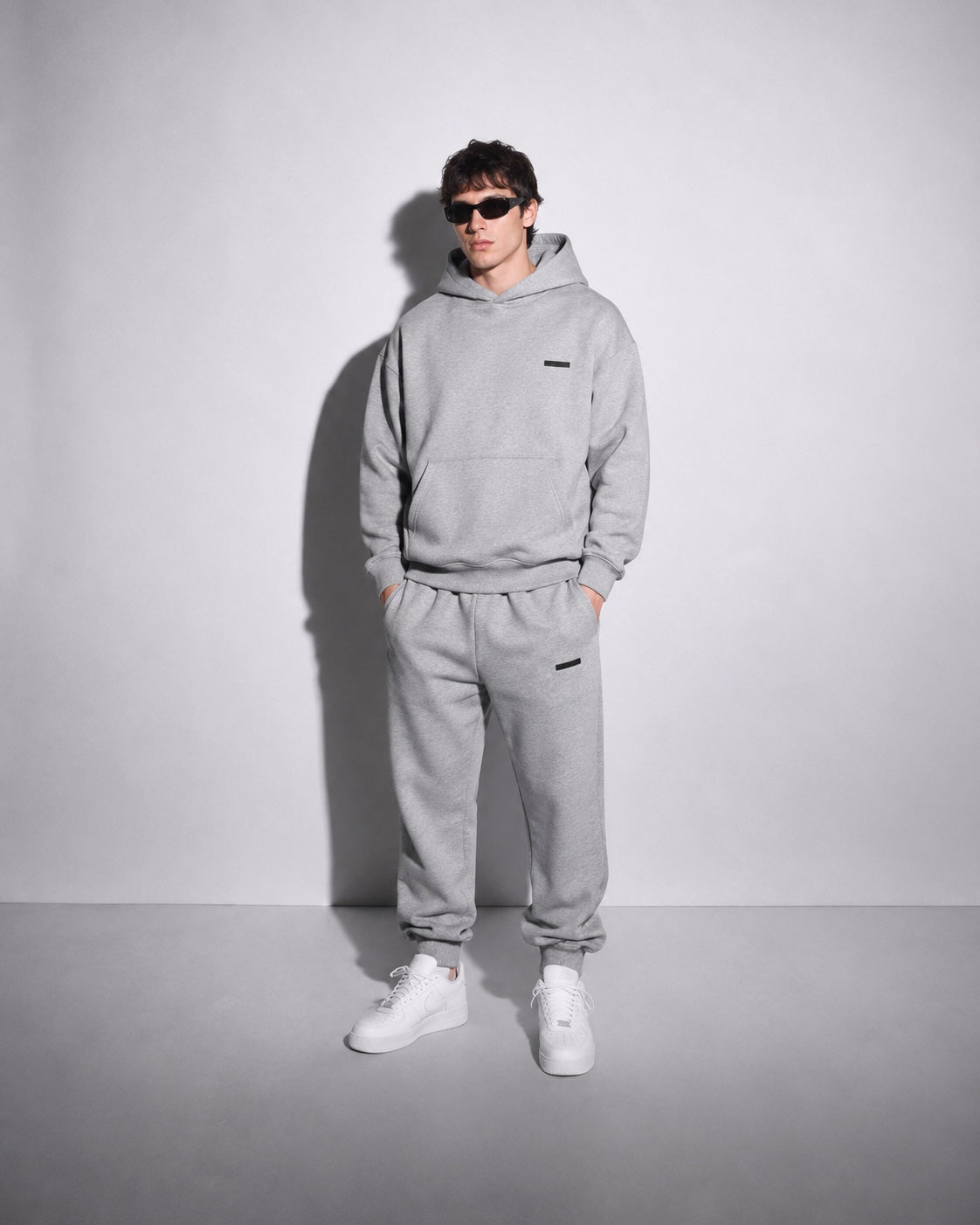 Modern basic sweatpants grey melange