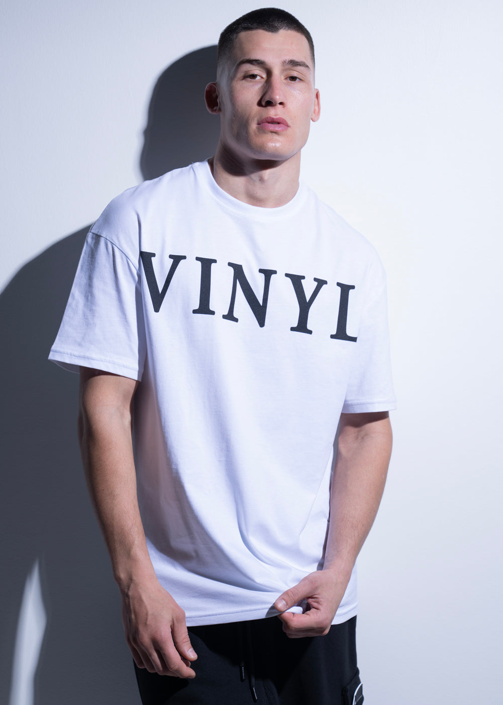 Vinyl μπλουζα με τυπωμα λευκη cotton oversized ανδρικη