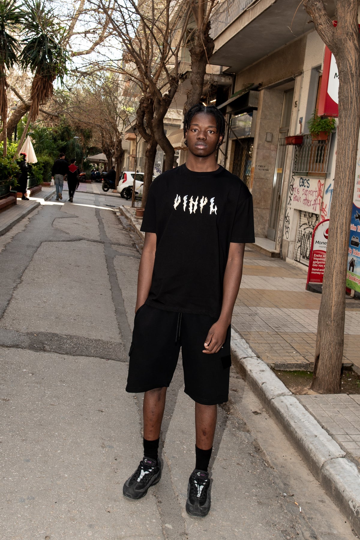 Urban echo t-shirt black - regular fit