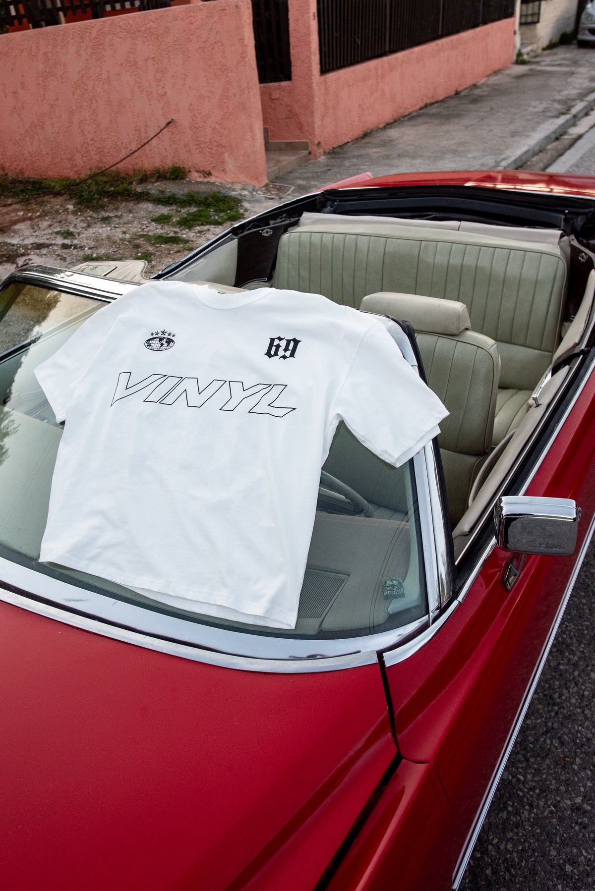 Flow district t-shirt white - oversized fit