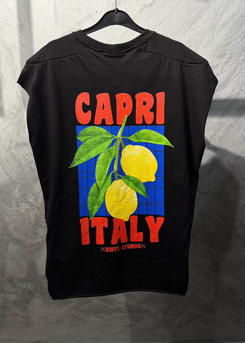 Vinyl sleeveless tee capri italy black - oversized